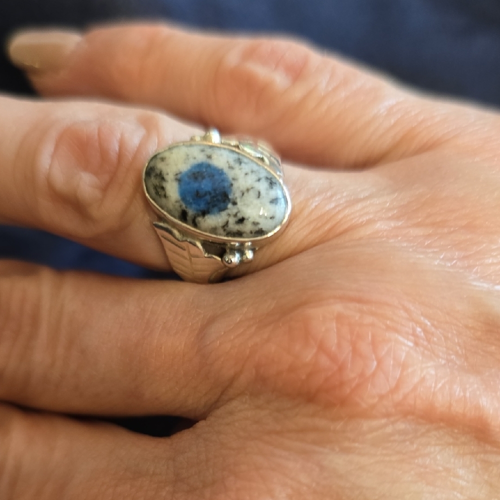 Elegant Blue and White Stone Ring